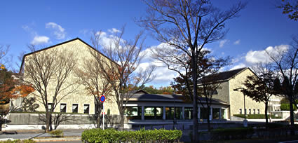 神戸市立小磯記念美術館
