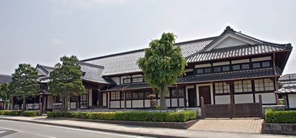 篠山市立歴史美術館